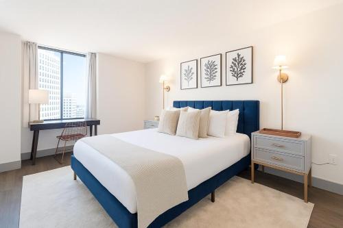 Convention Center 1BR Condo Downtown Hartford and GYM