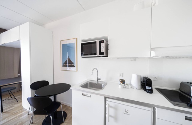 Cool studio in the South Harbour Three - 268