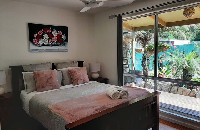 Coola cottage amongst a koala corridor