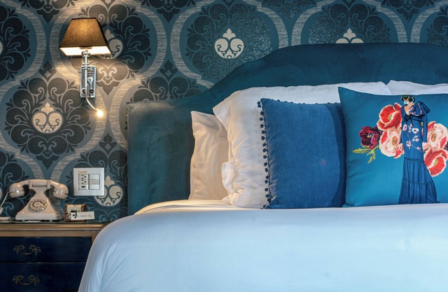 Corner Suite: Espacio, Confort y Elegancia Atemporal