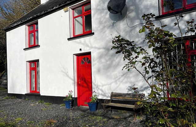 Corrys House Irishes Cottage Mitten im Grünen