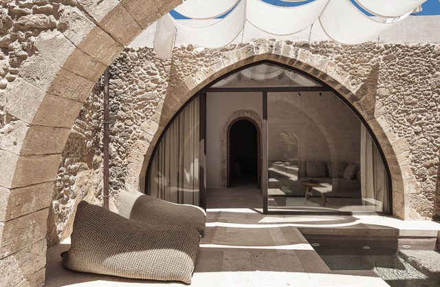 Corte Interna, free heated pool