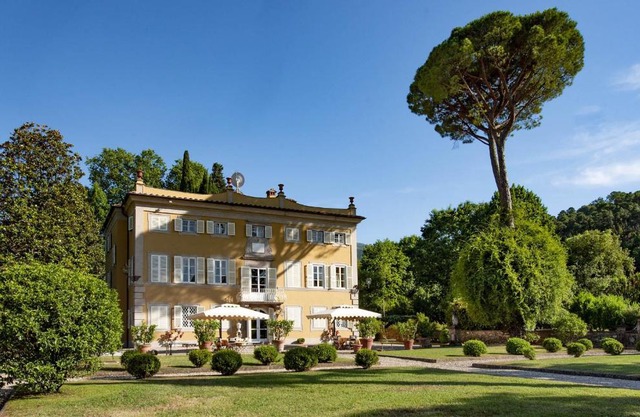 Coselli 's Collection. Luxury Villas Rental
