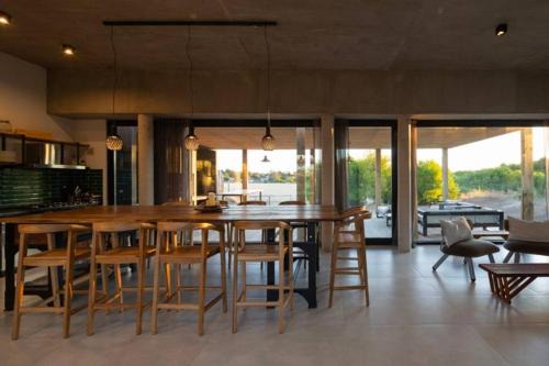 Costa Esmeralda para 8 frente al Golf! Ecuestre