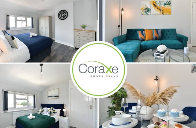 Cosy 3 BDR Home with Free Parking and Wifi