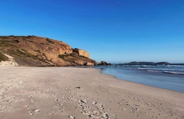 Cosy 3 x2 abode in peaceful West Beach, Esperance.