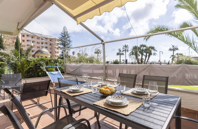 Cosy apartment for 7 people with WIFI, TV, terrace and pets allowed