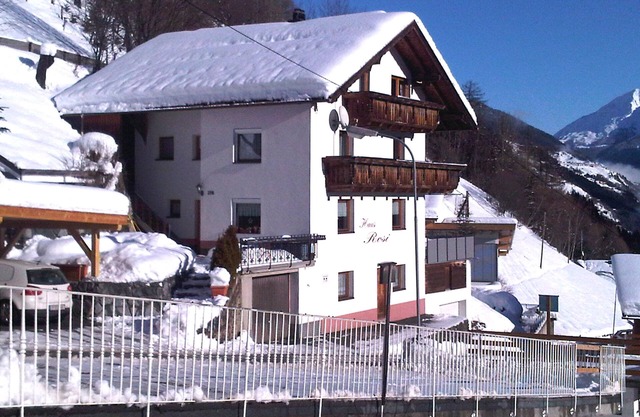 Cosy apartment close to the ski area