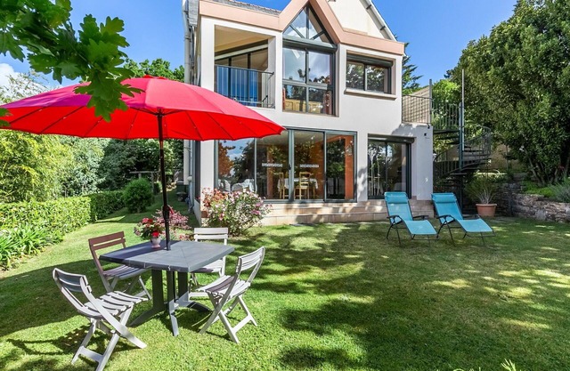 Cosy apartment for 2 people with WIFI, TV, pets allowed and parking