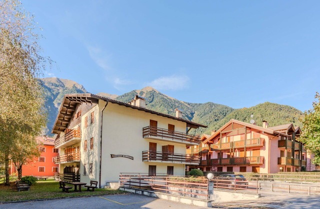 Cosy apartment for 4 guests with TV