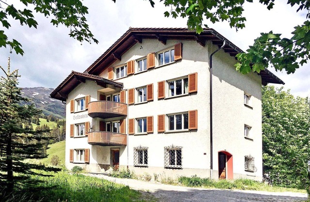 Cosy apartment for 4 people with WIFI, TV and balcony