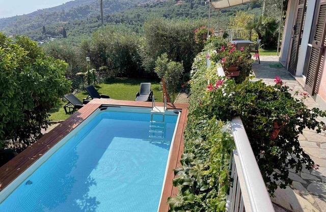 Cosy apartment for 6 guests with pool, WIFI, TV and patio