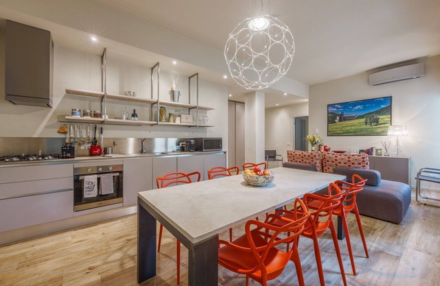 Cosy apartment for 6 people with WIFI, A/C and TV