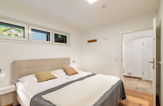 Cosy apartment for 6 people with WIFI, TV, balcony, pets allowed and panoramic view