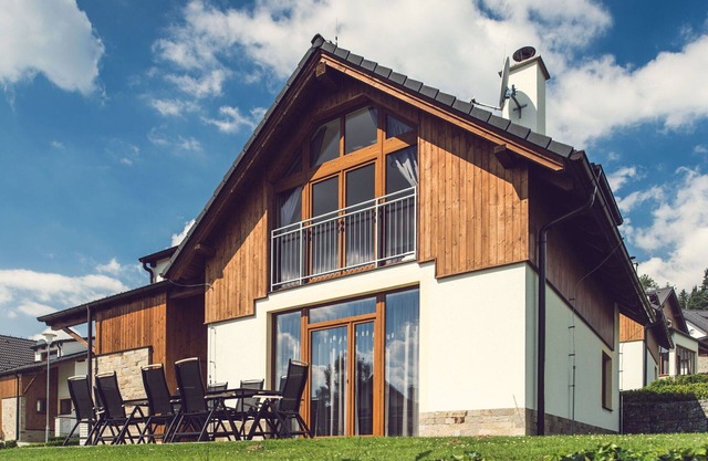 Cosy apartment in villa for 11 people with WIFI, TV, terrace and pets allowed