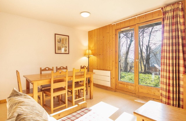 Cosy apt 4/6 ppl, terrace, heated pool