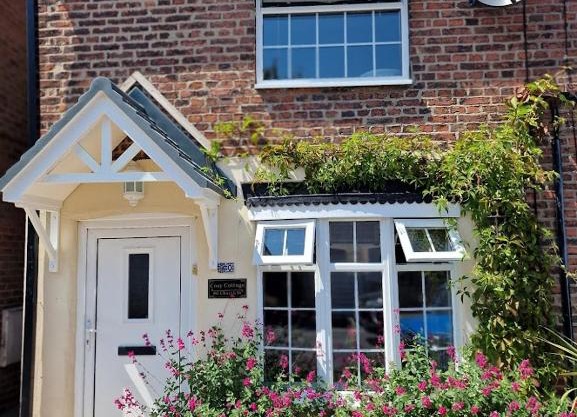 Cosy Cottage Central Bawtry - 2 Bedroom - High End Furnishings