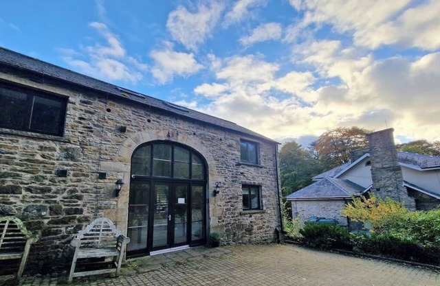 Cosy Cottage in Alston King Beds Free Wi-Fi Flat-Screen TV