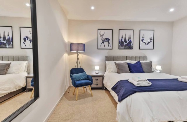 Cosy, Exclusive Sheffield House near Peak district