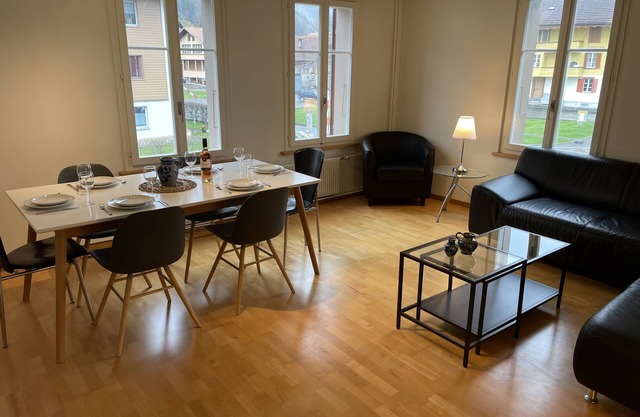 Cosy Renovated Apartment Close to Lake and Beach