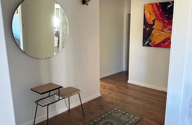 Cosy Wappan House/Retro Charm in Prime Location with fire place