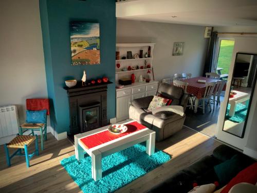 Cottage 33 Old Killarney Village Killarney V93K66X