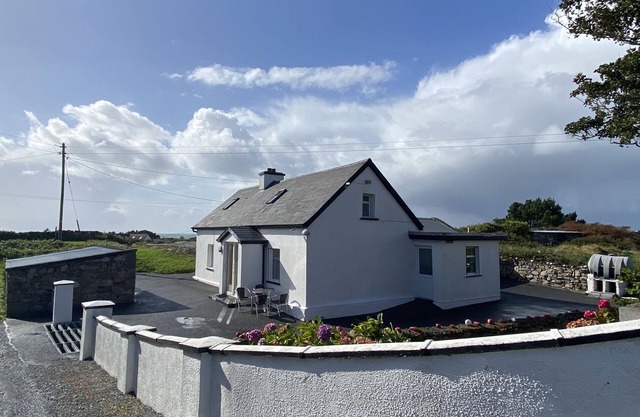 Cottage 397 - Carna - sleeps 4 guests in 3 bedrooms