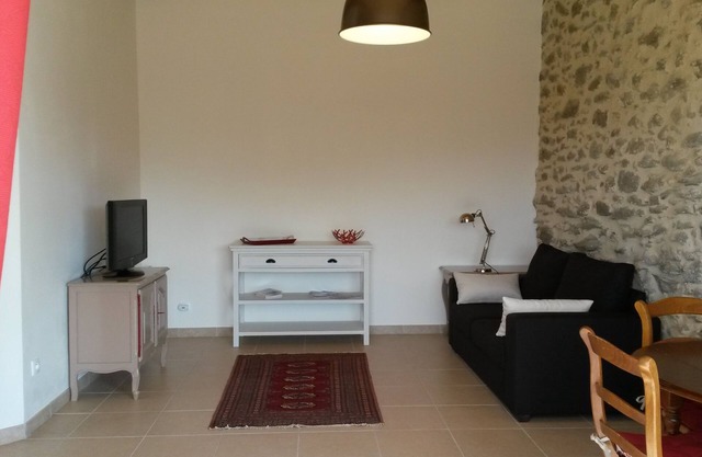 COTTAGE 40m² - Stone house renovated in 2015 - 2 people