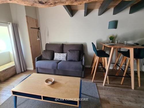 Cottage Authentique avec Mezzanine proche du Puy duFou