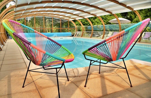 Cottage 'Domaine De Lestroué- Île Aux Moines' with Shared Pool, Private Terrace and Wi-Fi