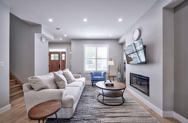 Cottage featuring Lake view balcony, private elevator and 3 en-suites!