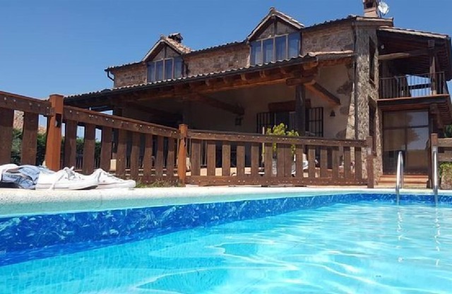 Cottage (full rental) La Marianá for 10/14 people