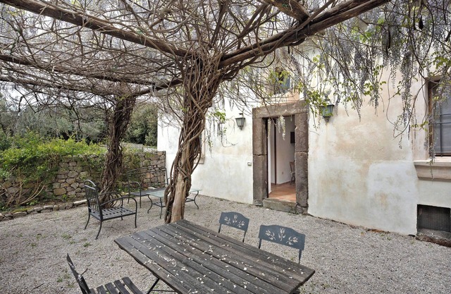 Cottage 'Immerso Nella Natura' with Sea View, Shared Terrace and Wi-Fi