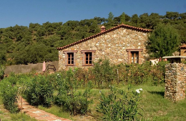 Cottage in Alájar with Valley Views