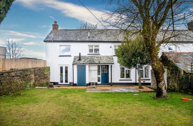 Cottage in Devon near Dog-Friendly Beaches