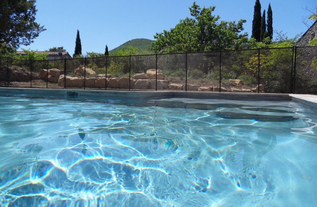 cottage in southern Ardèche with swimming pool (4 X 8) on large enclosed land (4000m)