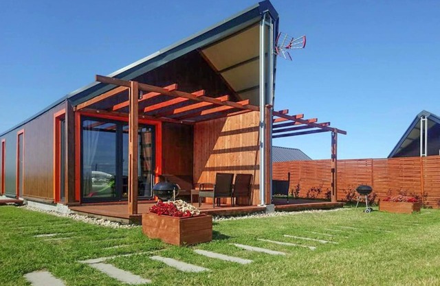 Cottage in Jezierzany near Lake Wicko & Beach