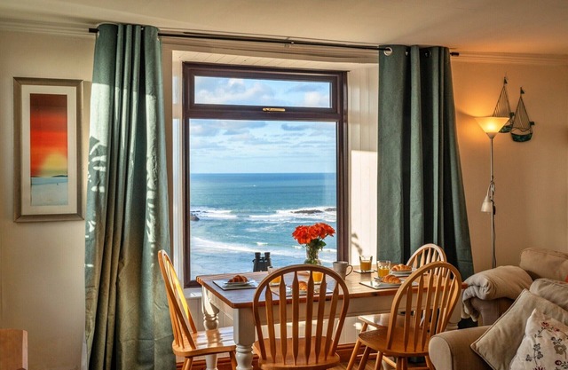 Cottage in Sennen with Stunning Sea Views