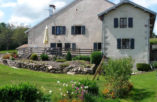 Cottage in Vosges nature, pets allowed, terrace, pellet stove