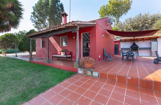 Cottage “La Finca de Teror” with Terrace, Mountain Views & Garden