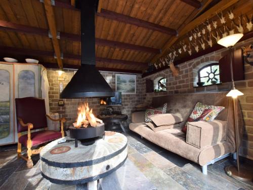 Cottage near Bourtange with Hot Tub, cleaning included