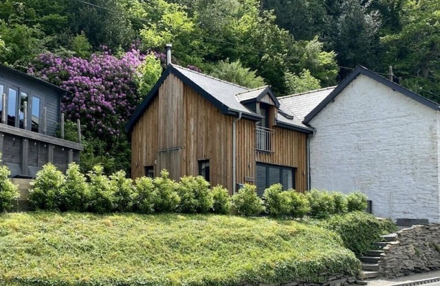 Cottage on Dyfi River with stunning views across Snowdonia's foothills & Ynyshir