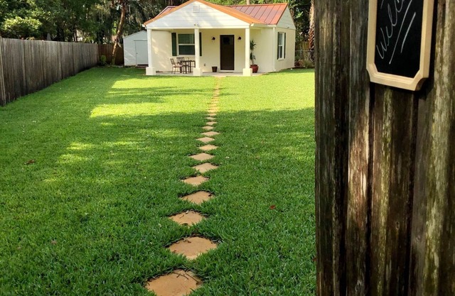 Cottage Retreat in the City