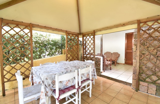 Cottage with air conditioning, wifi and barbecue