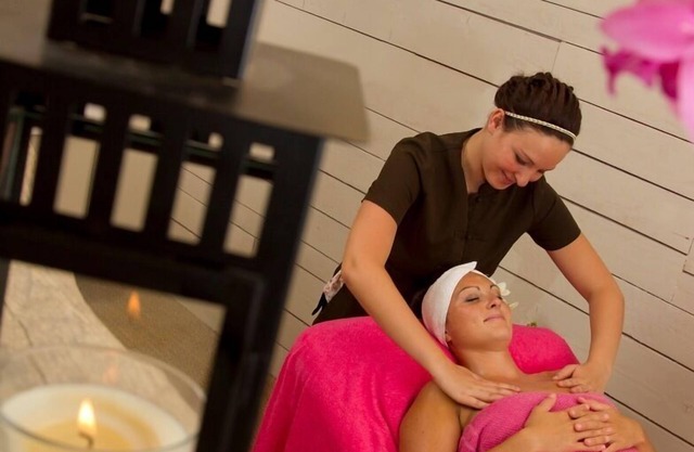 Cottage with Spa, Hammam, Sauna, Indoor heated pool privatize for you!