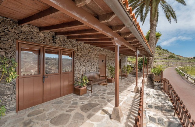 Country House 'Maria' with Mountain View, Private Terrace and Wi-Fi