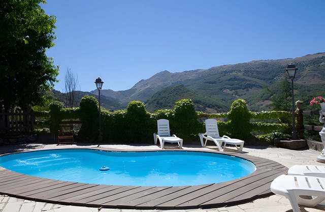 Country Home 'La Majada de Peñacorada' with Mountain View, Private Pool and Wi-Fi