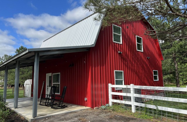Country hideaway - minutes to the Woodlands!