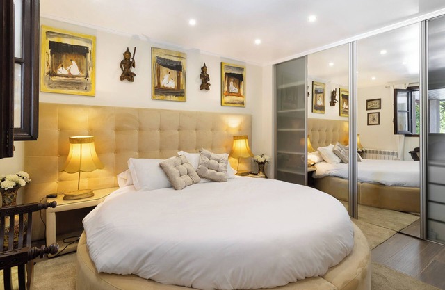 Country House 'Casa De Campo T3' with Mountain View, Wi-Fi and Air Conditioning