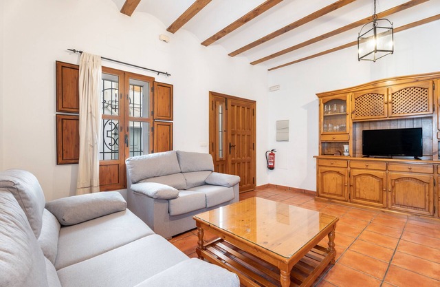 Country House 'Cueva De La Portería' with Mountain View and Wi-Fi